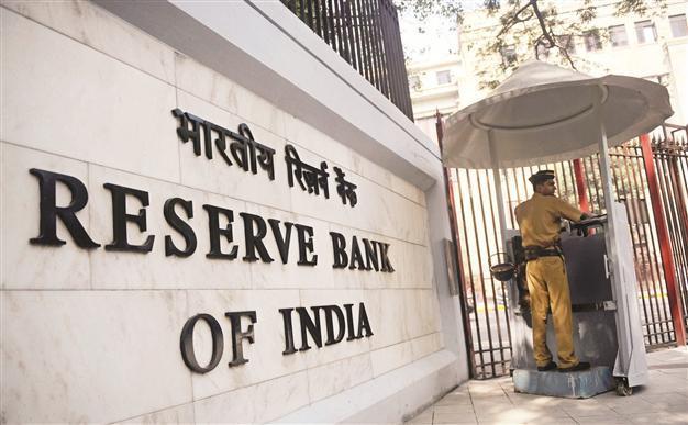 India’s rupee crisis deepens as no sign seen for remedy, investors’ exit