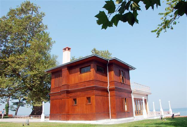 ‘Walking mansion’ now open to visitors