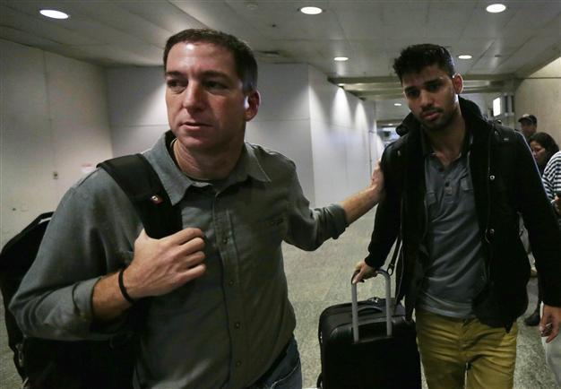 US leaks journalists partner takes legal action over UK detention