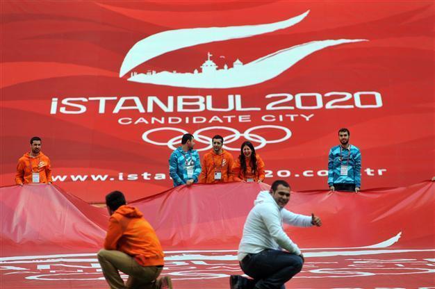 Istanbul, Madrid trade blows as 2020 race hots up