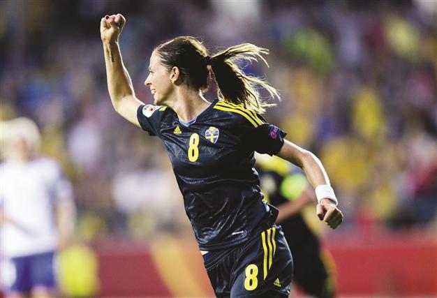 Five-star Sweden outclasses Finland
