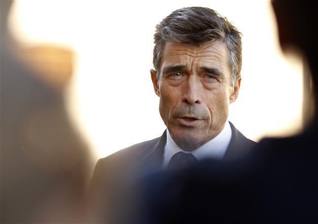 NATO chief regrets divisions over Syria, calls for firm international response