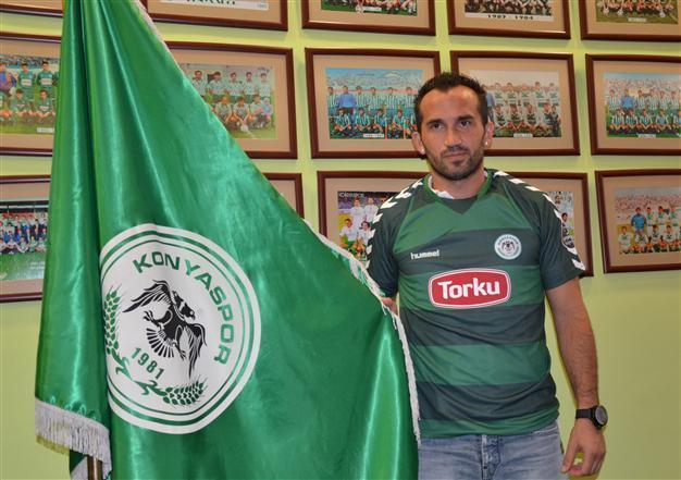 ‘Greek god’ Gekas returns for new miracles in Konya