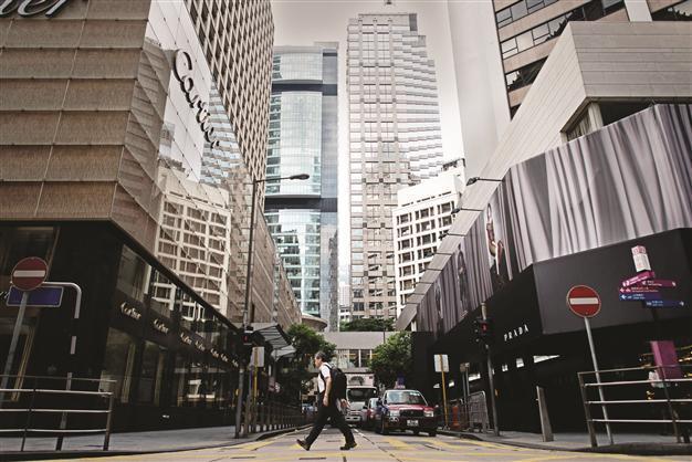 Hong Kong ‘under threat from Chinese trade zone’