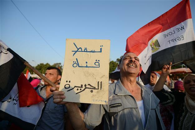 Egypt begins work on charter as Islamists press demos