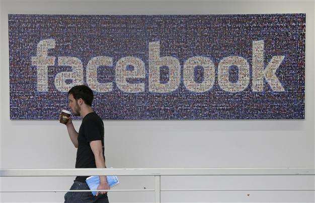 Facebook, Yahoo want to disclose orders data
