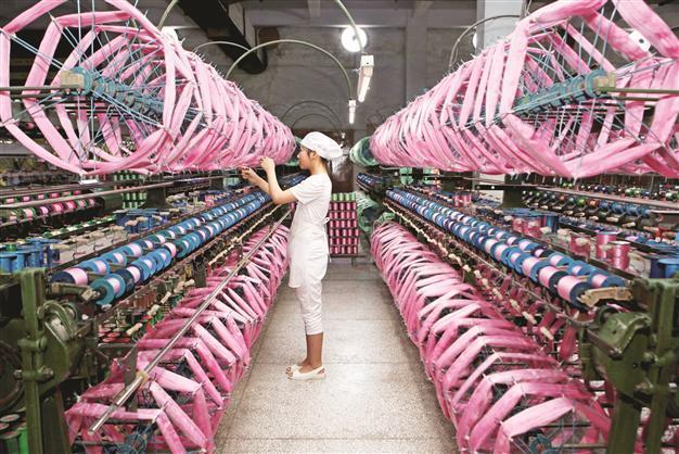 China should ‘lower 2013 growth target’