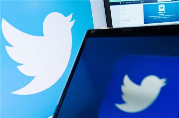 Ruling AKP hires thousands for new social media campaign
