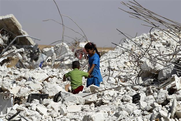 Nobel laureates, doctors urge end to attacks on Syria hospitals