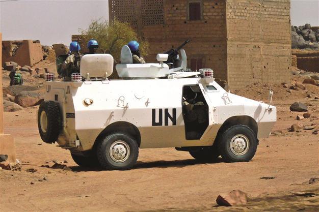 UN troops desert Mali posts over pay dispute