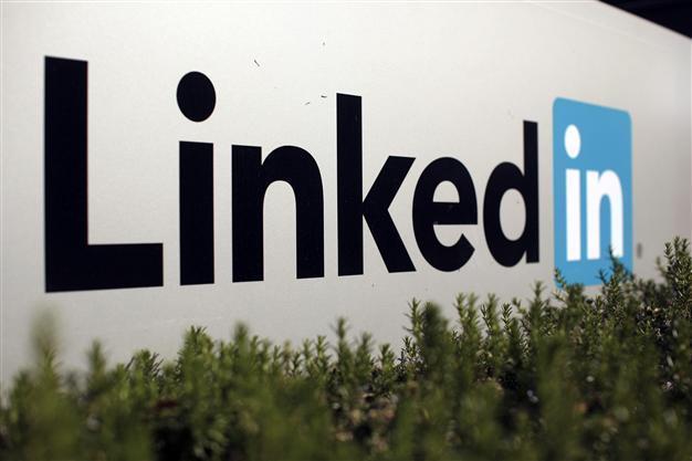 LinkedIn asks to disclose US security orders