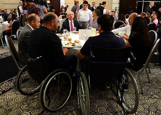 Main opposition leader: Turkey did what was necessary by shooting down Syrian helicopter