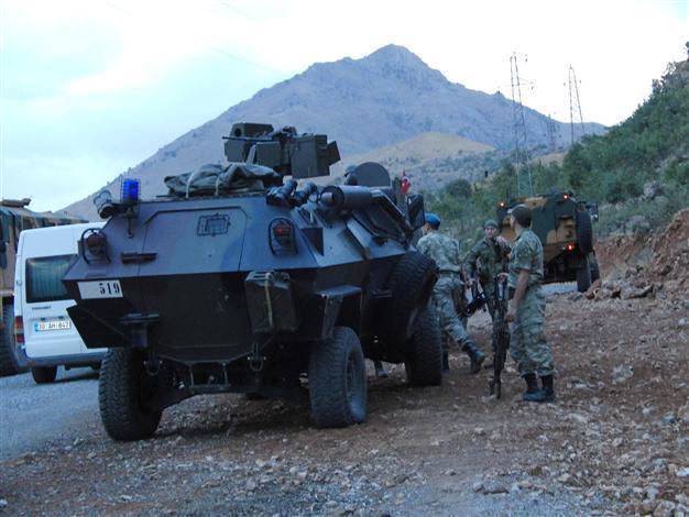 Turkish soldiers, villagers scuffle in Hakkari over land on Iraqi border