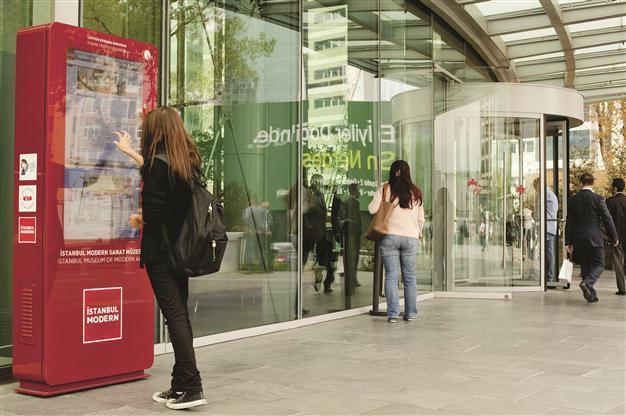 Touch-screen panels attract more visitors at Istanbul Modern