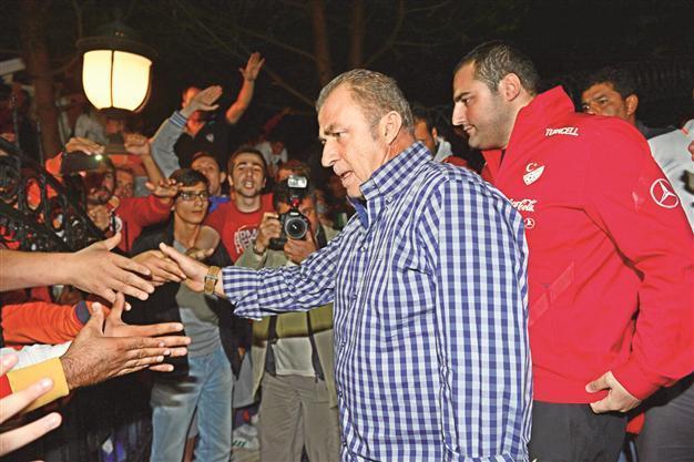 Controversy lingers as Galatasaray’s third Terim era abruptly ends