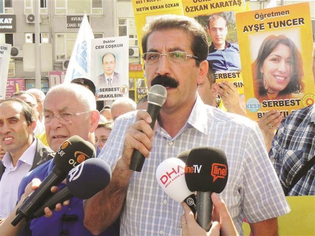 502 sued for protesting Turkeys education system change