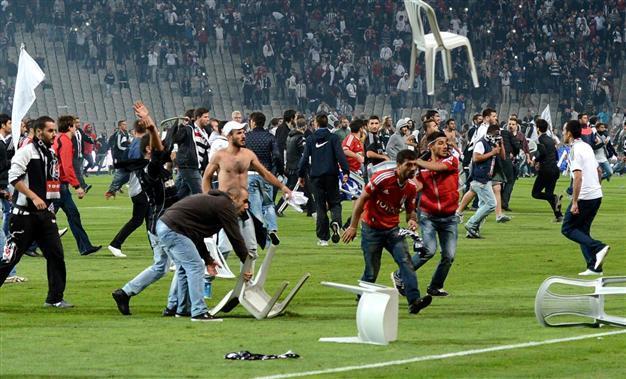 Police stage raids on Turkey’s top football supporter groups
