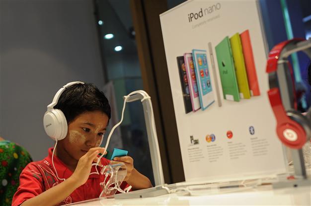 Apple unseats Coca-Cola as worlds best brand