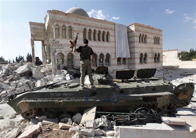 Syria opposition condemns jihadist attacks on rebels