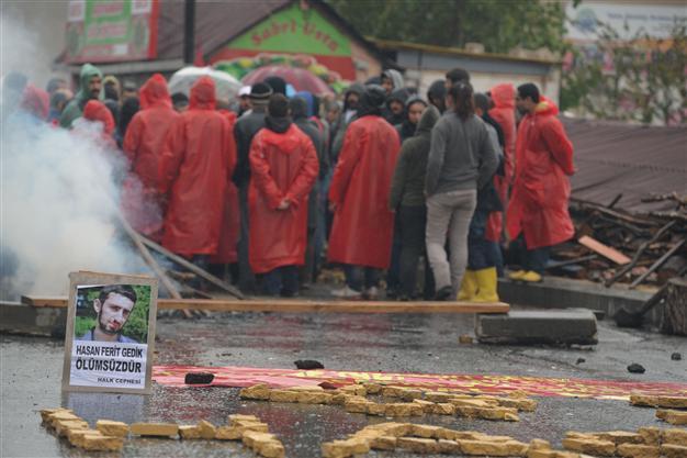 Turkish police finally permit commemoration for killed protester after three days