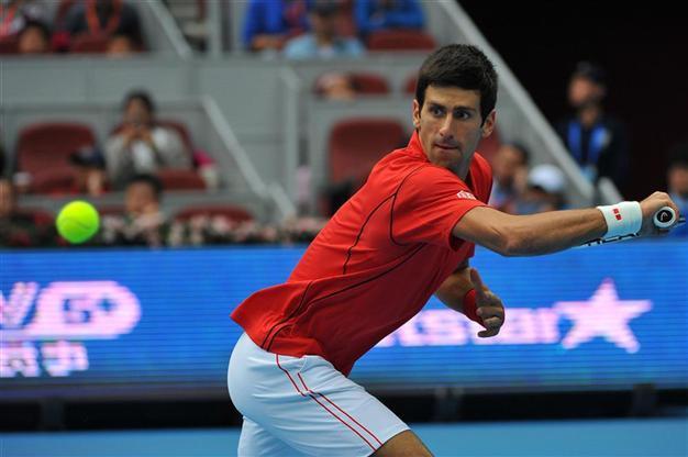 Djokovic beats Verdasco to reach Beijing quarters