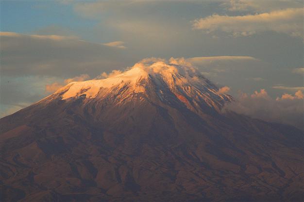 Bordering 3 nations, eastern province of Iğdır trade suffering