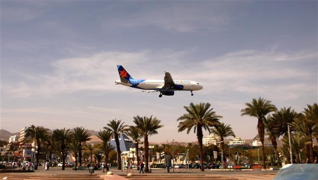 Israel shuts Eilat airport at Egypt border, citing security