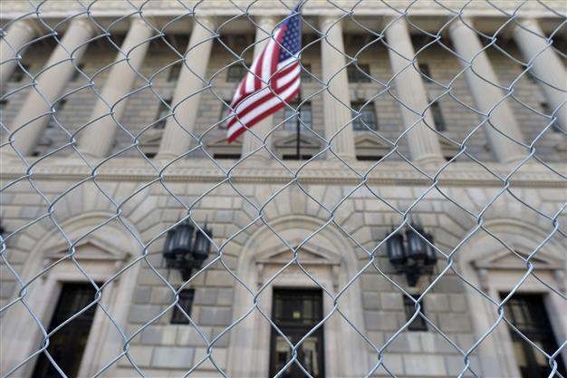 United States in battles over budget, debt limit