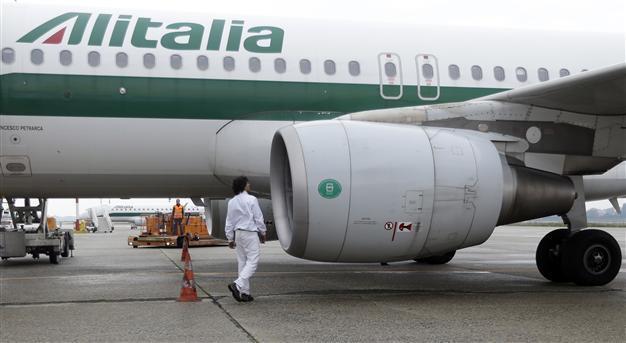 Alitalia risks bankruptcy without capital increase