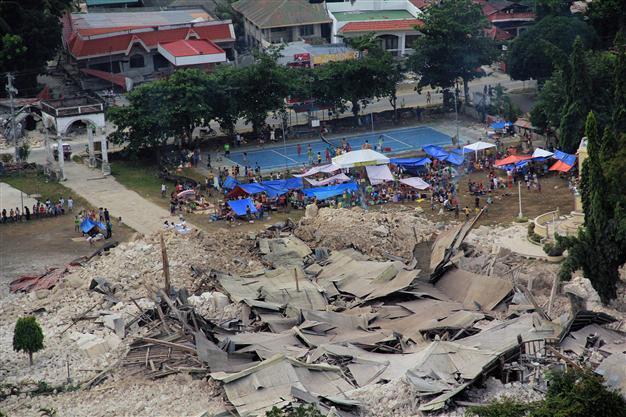 Philippine quake death toll rises to 172