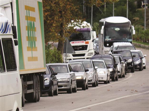 Nine-day long holiday hits shop owners hard