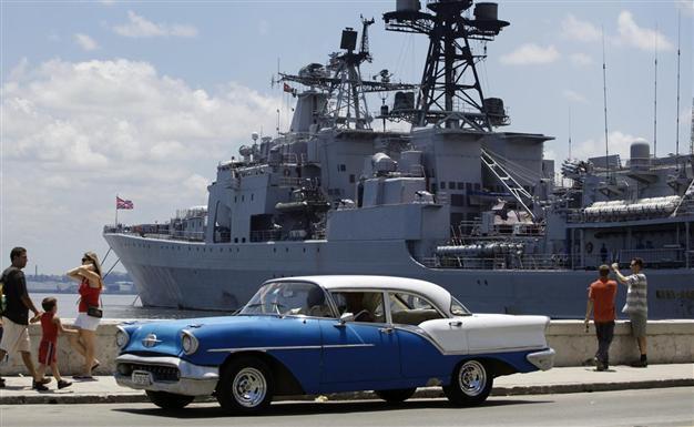 Russian warships dock in Cuba on friendly visit