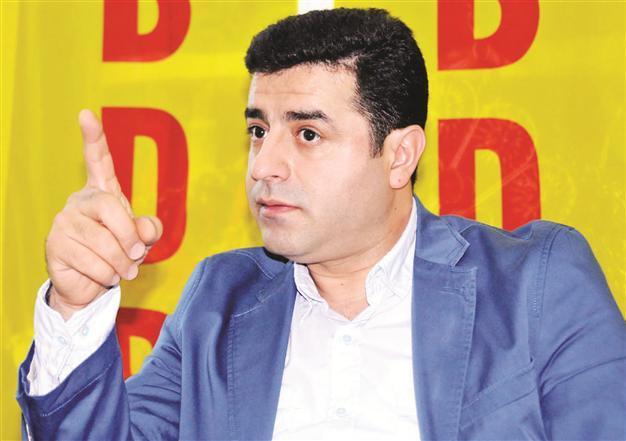Turkish Parliament debates end of recess