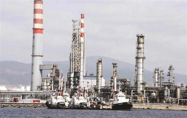 Local Koç firms post profits below forecasts