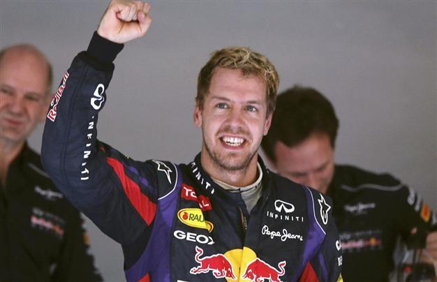 Dominant Vettel claims 4th straight F1 world title