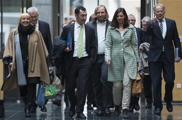 German Greens pull out of coalition talks with Merkel