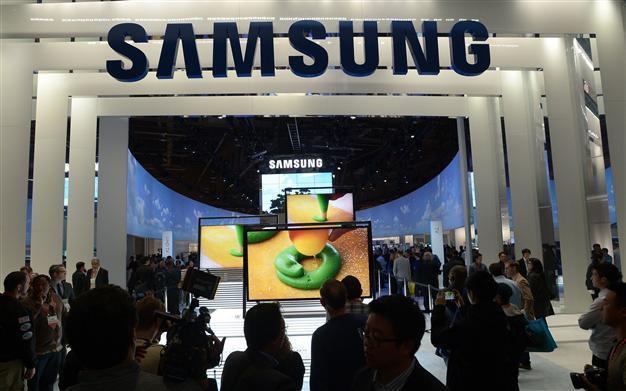 Samsung fined in Taiwan for hiring critics to attack rival
