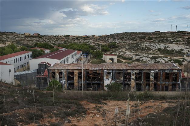 Lampedusa mayor warns EU must change asylum policy