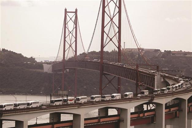 Spain, Portugal, Turkey: Spot the similarities