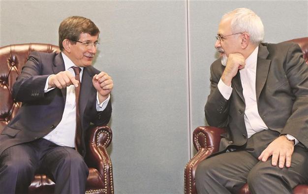 Iranian FM Zarif visits Turkey