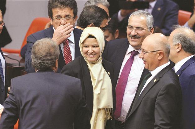 Leaders in unison in hailing ‘maturity’ in Turkish Parliament