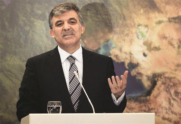 Turkish President Gül urges elimination of WMDs in region