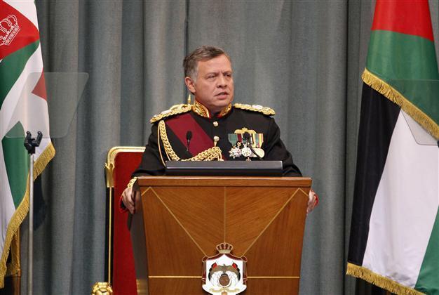 King says Syria refugee influx depleting Jordan