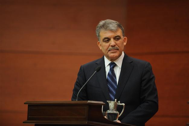 President Gül signals candidacy for Turkish presidency