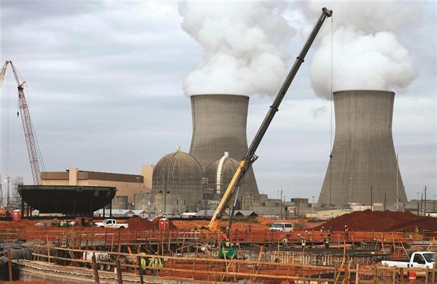 Nuclear power needed to slow warming, experts say