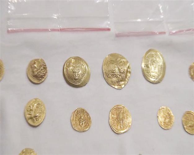 Historic coins seized in a minibus in Istanbul