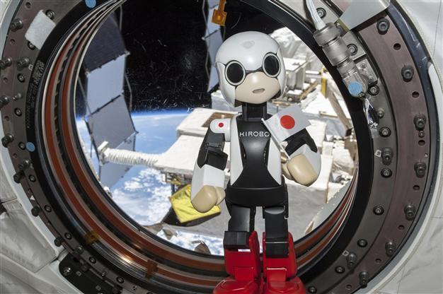 Japans robo-astronaut takes one small step