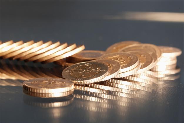 Turkish Lira at record low, threatening growth
