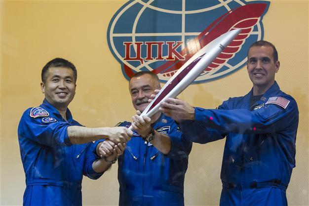 Russia to take Olympic torch into space