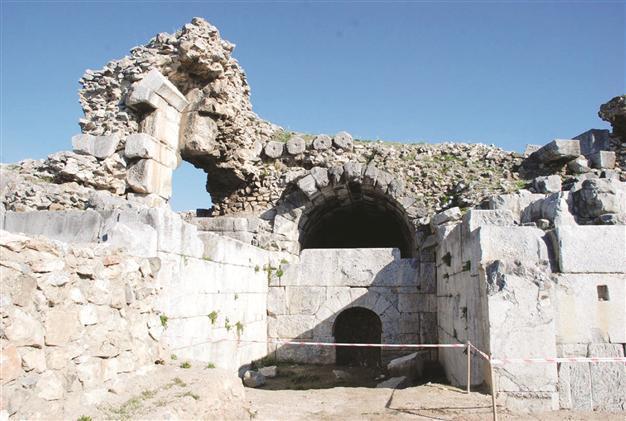 Roman theater to open to visits soon